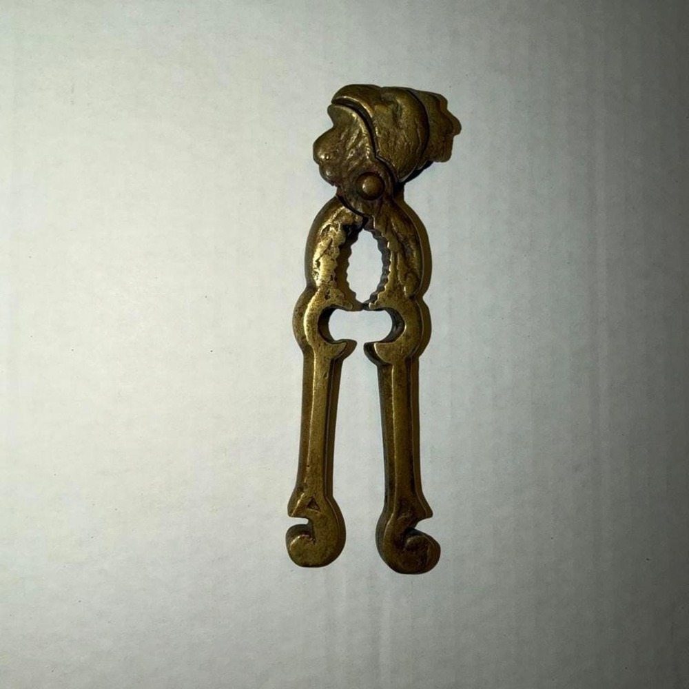 VINTAGE brass nut cracker shaped like a chicken